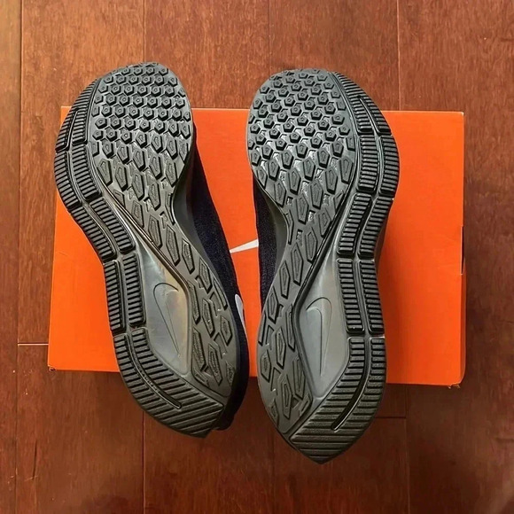 NWT Nike Pegasus 36 Patriots - Picture 6 of 8